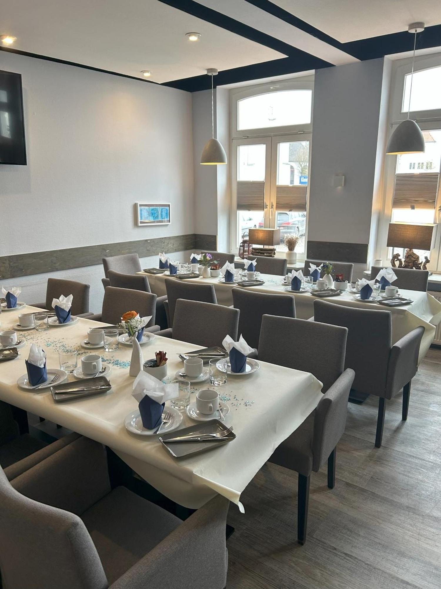 Hotel & Restaurant Christian IV กลึคชตัดท์ ภายนอก รูปภาพ